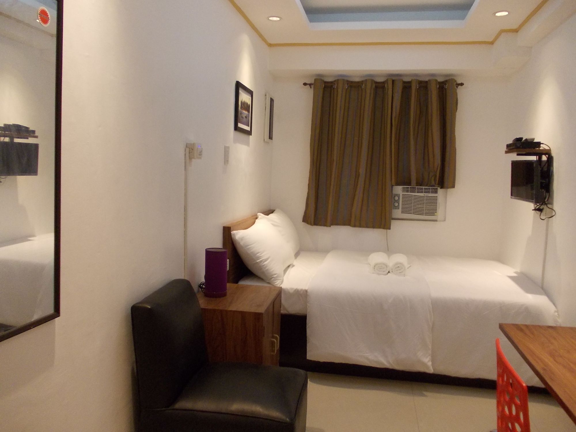 Oyo 882 City Stay Inns Makati City Hall Mandaluyong Exteriör bild
